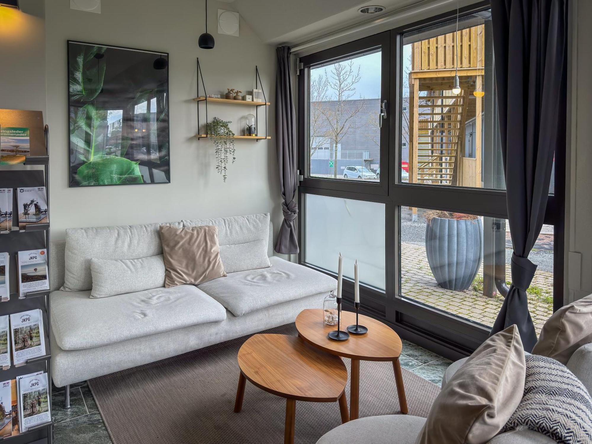 Joenkoeping Hotel Apartments Eksteriør bilde