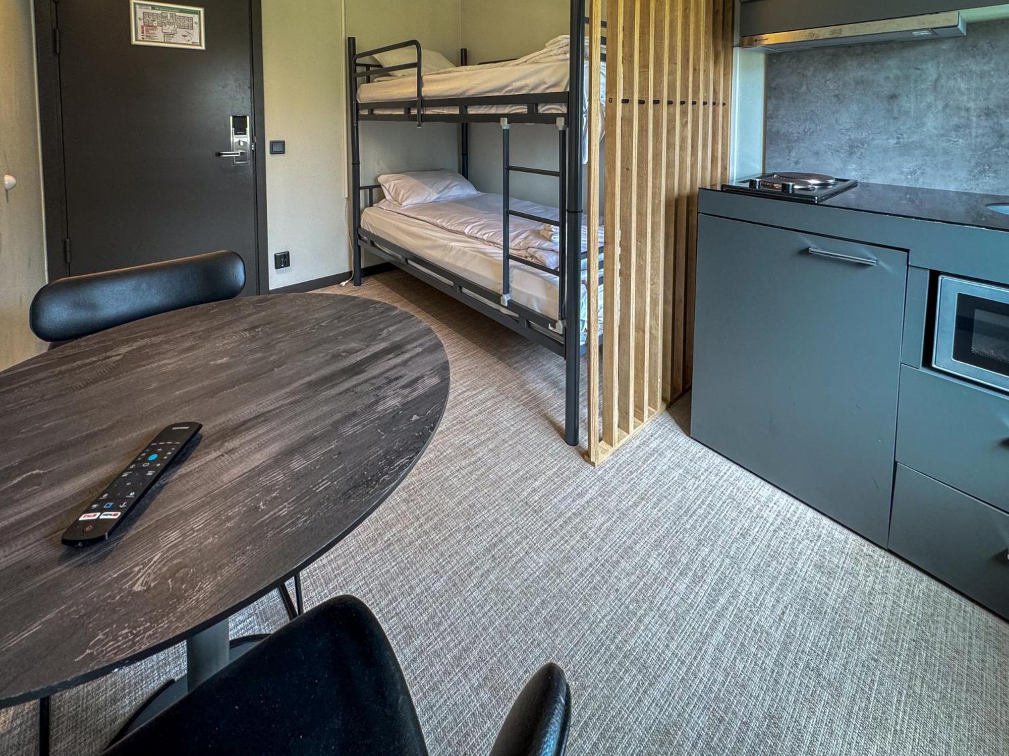 Joenkoeping Hotel Apartments Eksteriør bilde