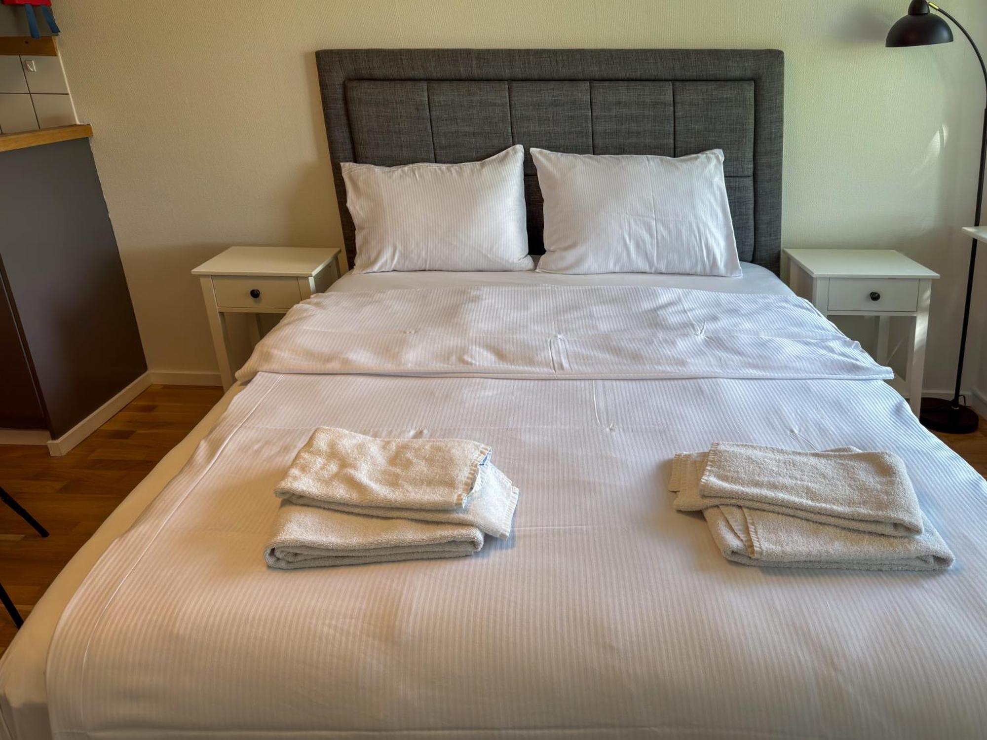 Joenkoeping Hotel Apartments Eksteriør bilde